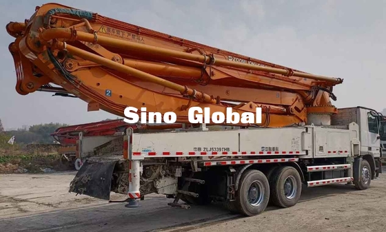 Zoomlion 47m Used Concrete Pump Truck With Mercedes Benz 3341 2013 Model