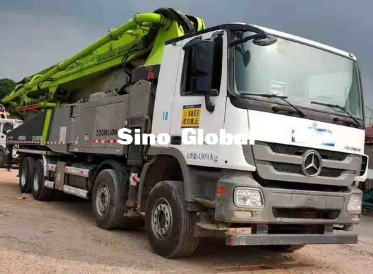 Zoomlion Used Concrete Pump Truck , Used Concrete Boom Trucks 52 Meter 300KW