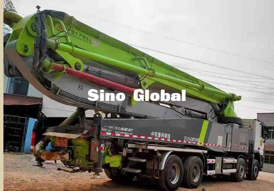 Zoomlion Used Concrete Pump Truck , Used Concrete Boom Trucks 52 Meter 300KW